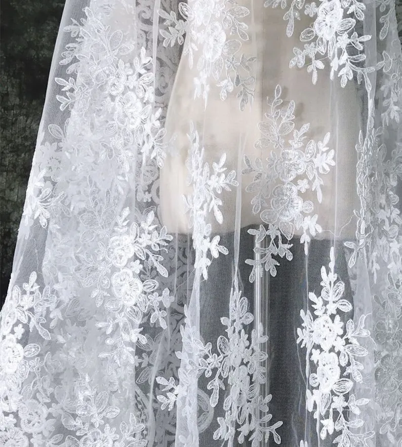 Embroidery Veil - Witte vintage bloem borduurwerk kant stof