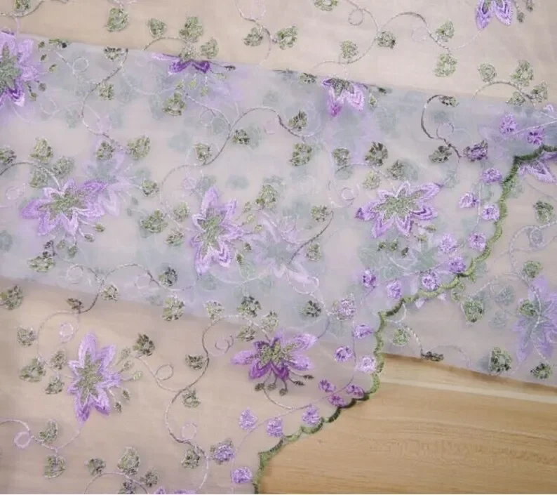Embroidery Veil - Prachtige bloemenborduursels kantstof paarse bloem zachte