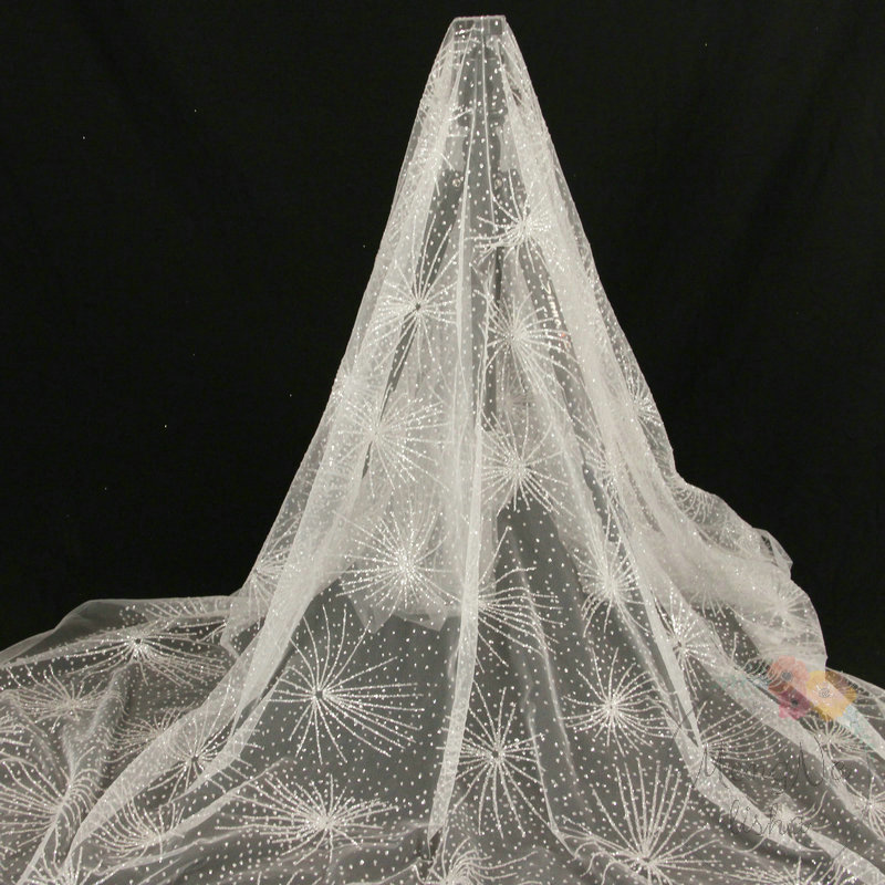 Verfraaid Tule Stof Metallic G - Embroidery Veil recensie en prijs