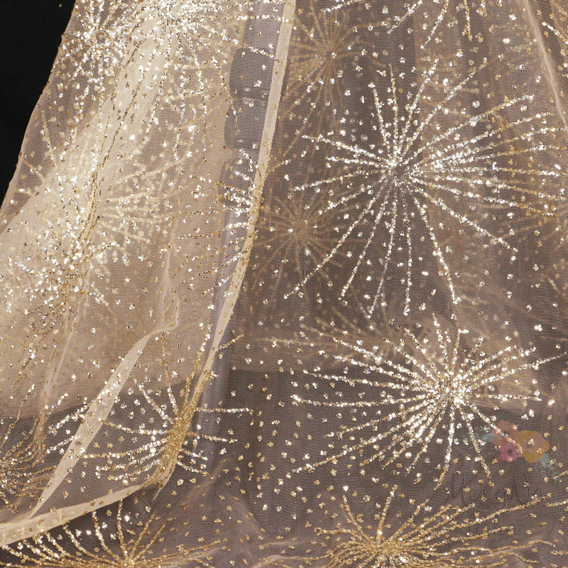 Verfraaid Tule Stof Metallic G - Embroidery Veil recensie en prijs