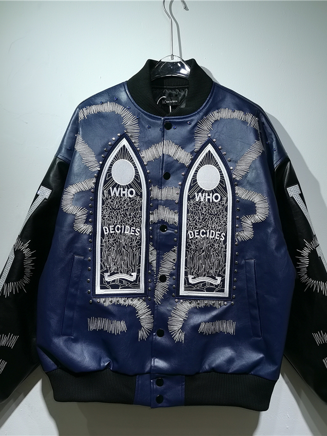 Gotische totem-borduurjas met  - Embroidery Gothic recensie en prijs