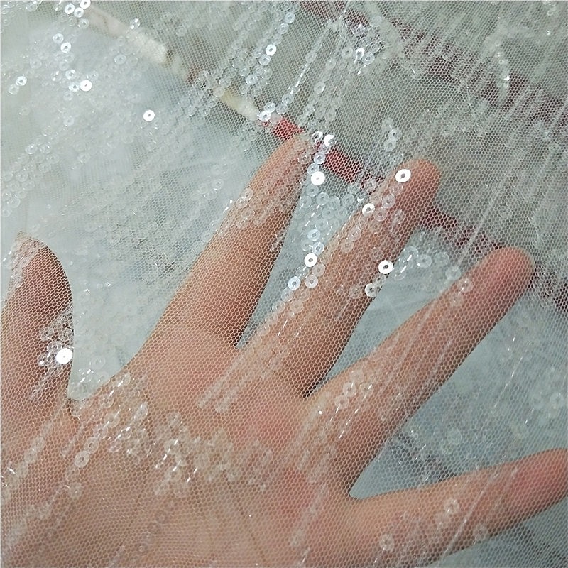 Tule borduurstof voor bruidsju - Embroidery Veil recensie en prijs