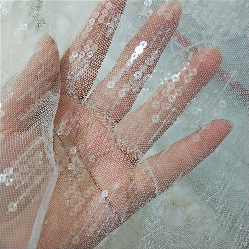 Tule borduurstof voor bruidsju - Embroidery Veil recensie en prijs