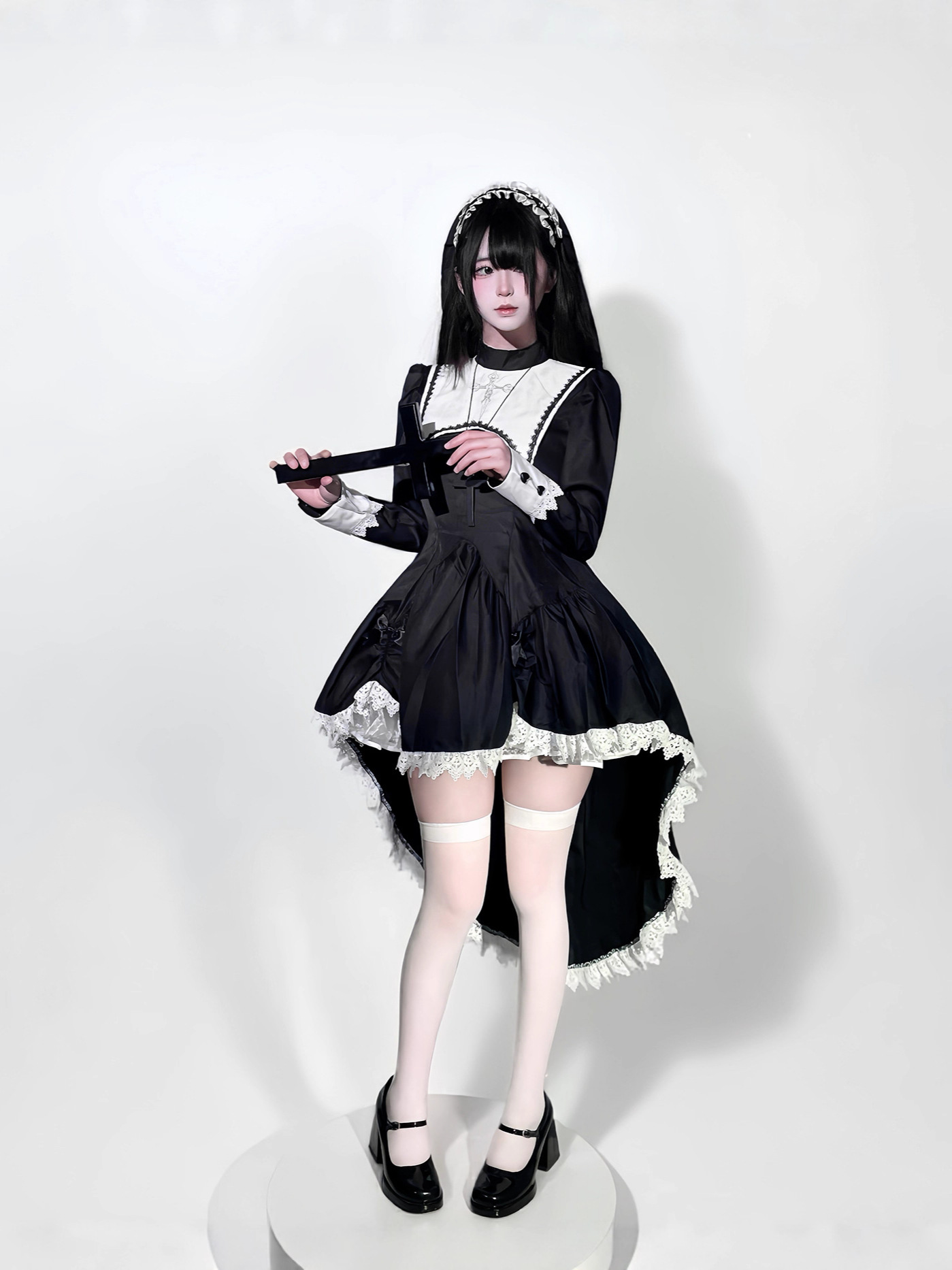 Gotische stijl donker borduurw - Embroidery Gothic recensie en prijs