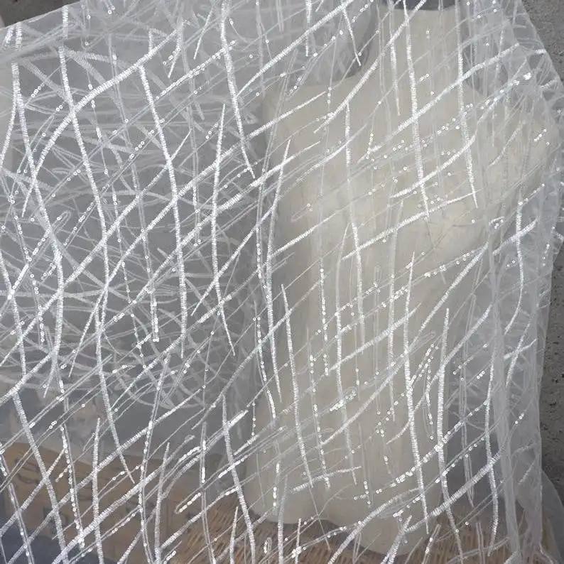 Zware pailletten kant stof blo - Embroidery Veil recensie en prijs