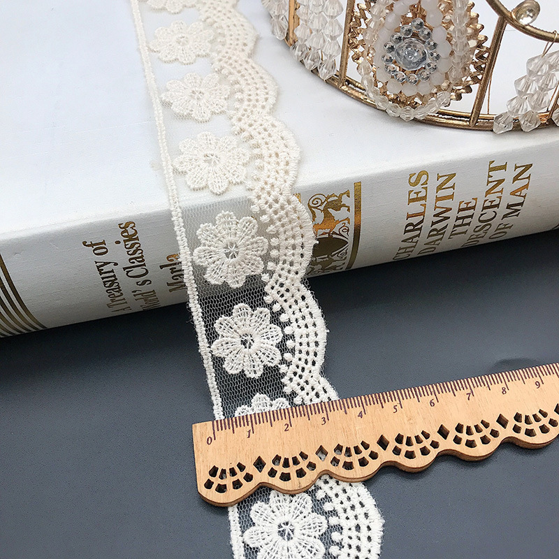 3 Yards/Lot Borduren Wit Beige - Embroidery Thread Yarn recensie en prijs