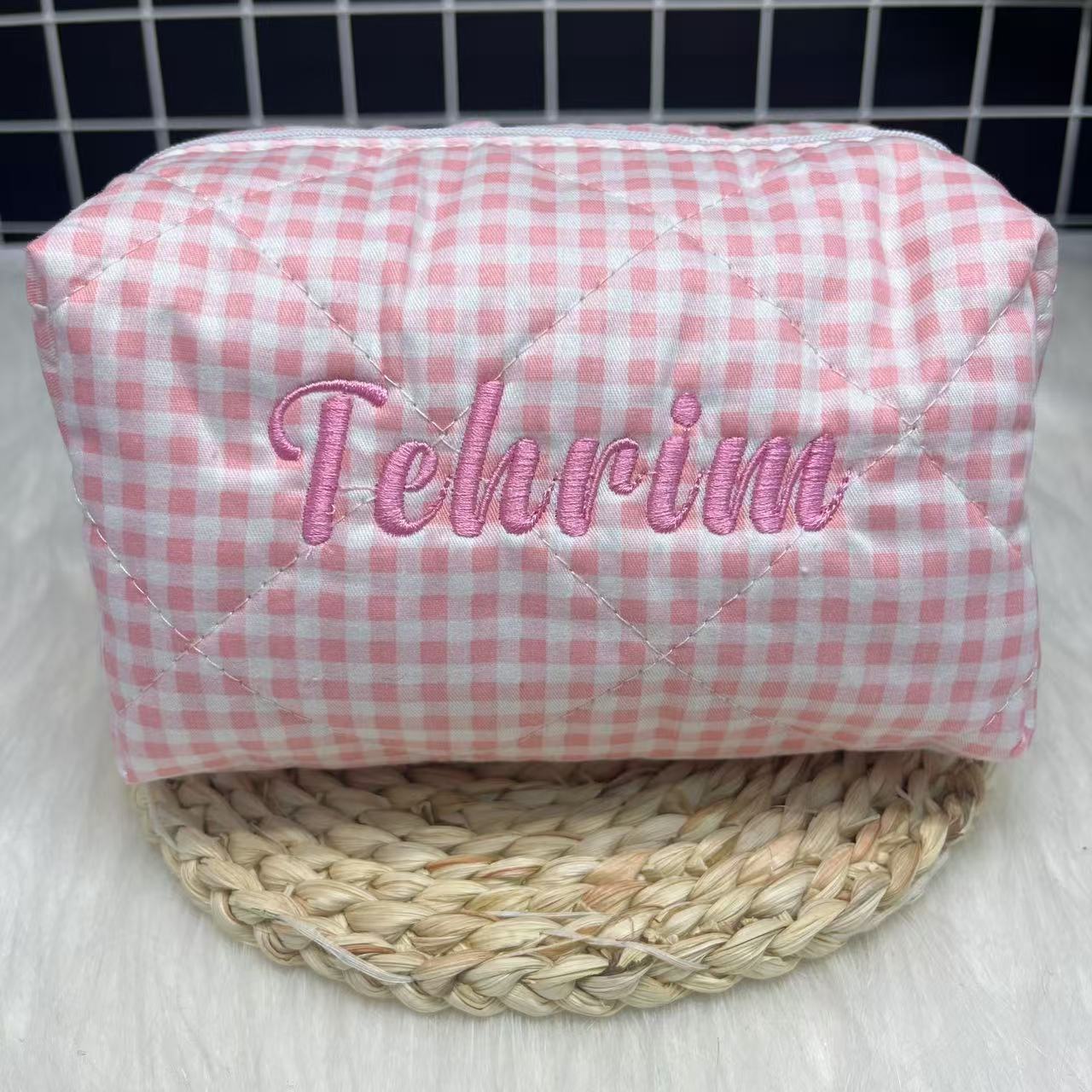 Gestreepte make-uptas met grot - Embroidery Logo recensie en prijs
